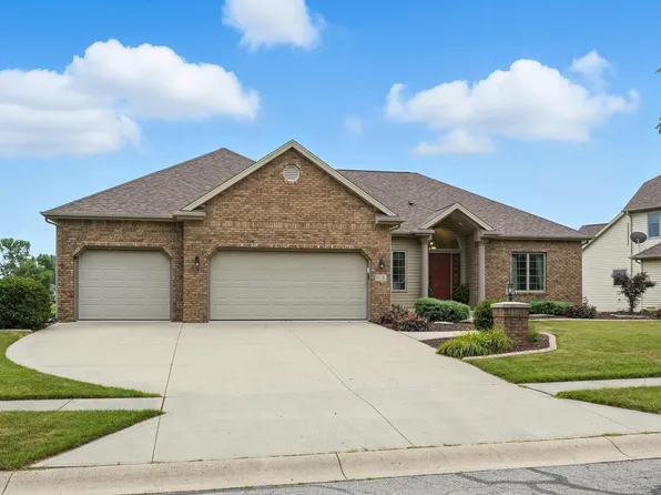 1606 Millennium Xing, Fort Wayne, IN 46845