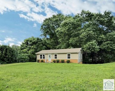 552 Grand Lake Dr, Ridgeway, VA, 24148