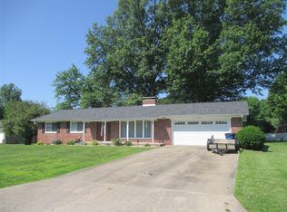 1113 Norwood Dr, Sparta, IL