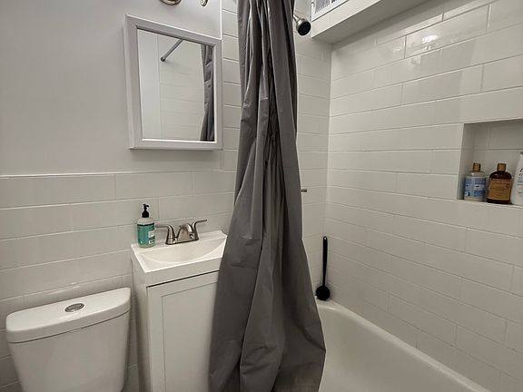 5th image of 38 Schermerhorn St APT 3