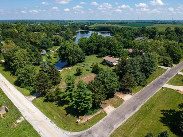 8264 Sunset Rd Lot 17, Carlock, IL 61725