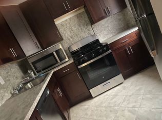 226-25 69th Ave #2C, Oakland Gardens, NY 11364