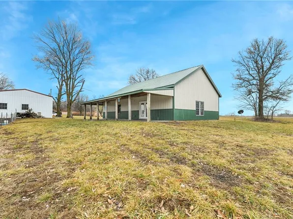 852 NW Z Hwy, Bates City, MO 64011