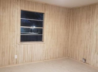 1205 Maplewood Ln, Pasadena, TX 77502