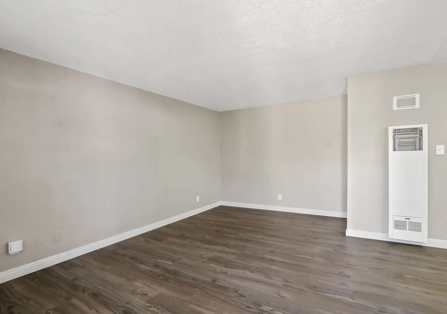 Potomac Apartments — Photo 4