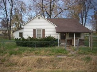 80 Grasshopper St, Winchester, KS 66097