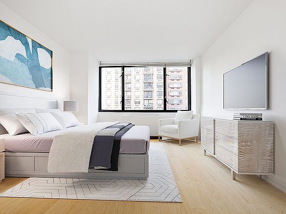 3rd image of 1438 3rd Ave APT 4B