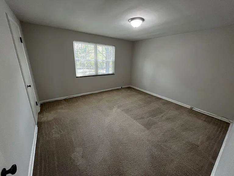 2056 Harwitch Rd — Photo 9