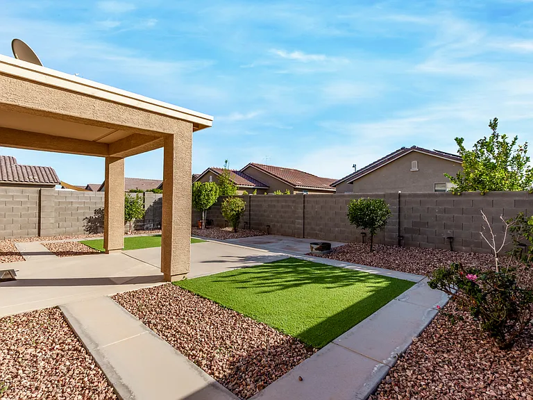 11603 W Calavar Rd — Photo 38