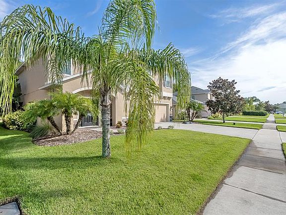 3rd image of 6832 Stoneheath Ln