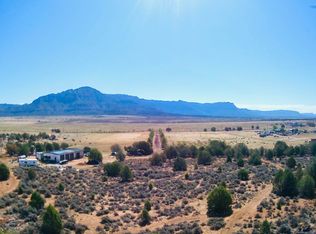 6484 E Coyote Rd, Apple Valley, UT 84737