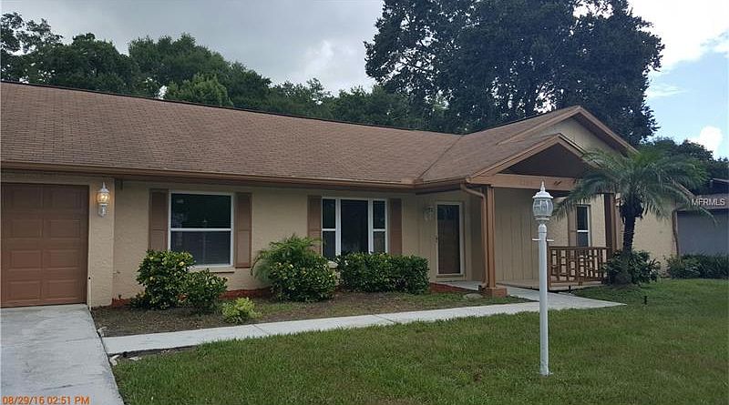 1st image of 2208 Laurel Oak Dr