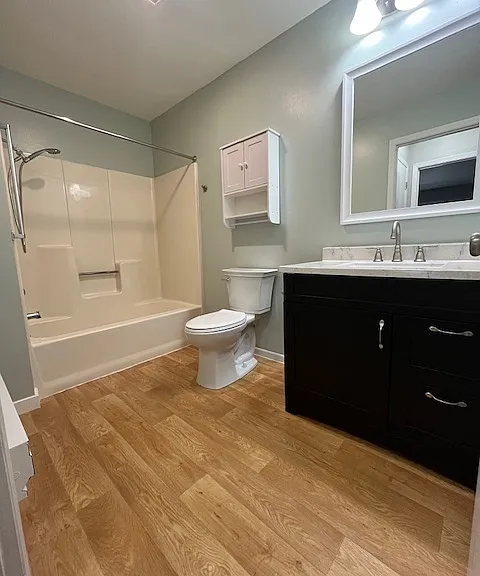 303 Birch St — Photo 5