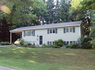 13 Carlton Dr, Holliston, MA 01746