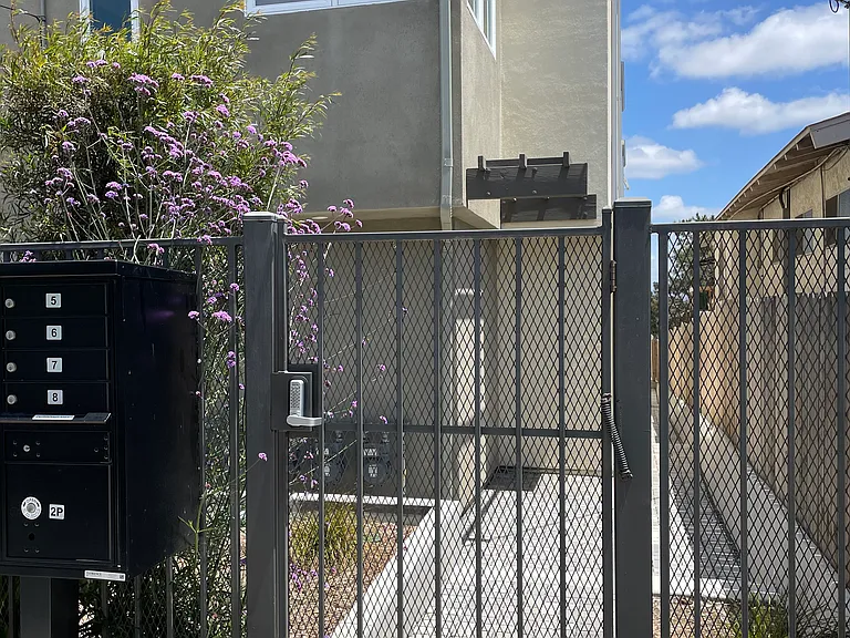 761 Cerro Gordo Ave — Photo 20