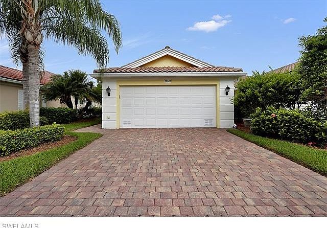 1st image of 28942 Vermillion Ln