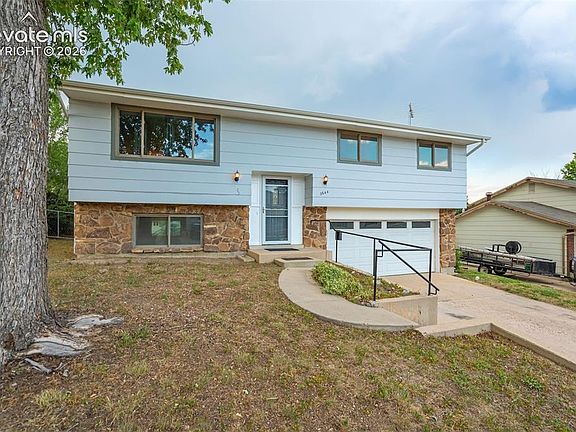 3rd image of 3644 Hayman Ct