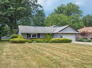 400 Steven Blvd, Richmond Heights, OH 44143