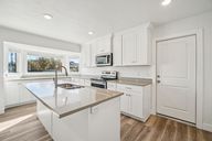 S Glen Hill Dr-L1411-010