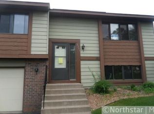9205 Dartford Rd, Woodbury, MN 55125