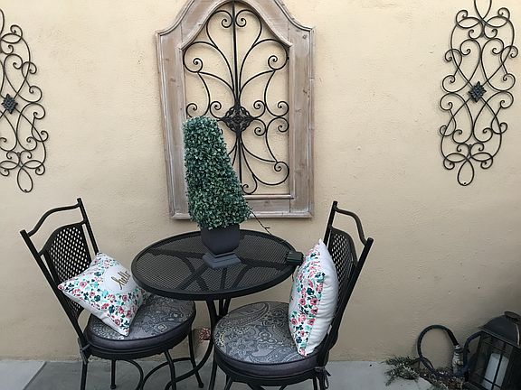 Courtyard area 