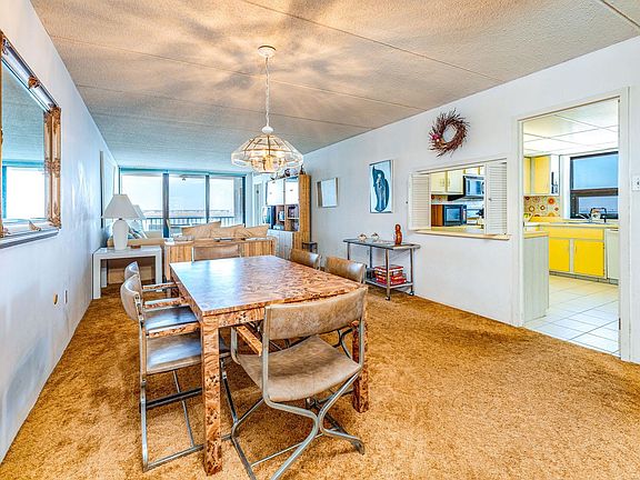 5th image of 336 Bay Ave APT 507