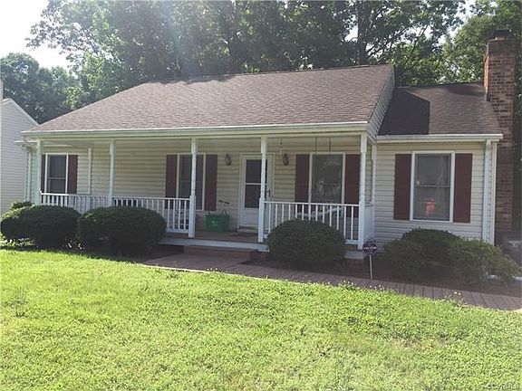 2nd image of 3001 Sand Hills Dr