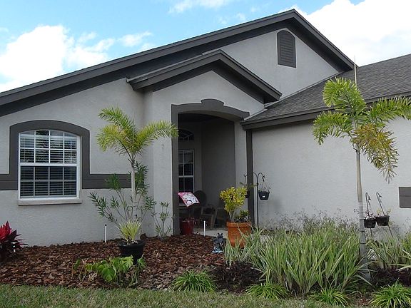 2nd image of 2433 Nesslewood Dr