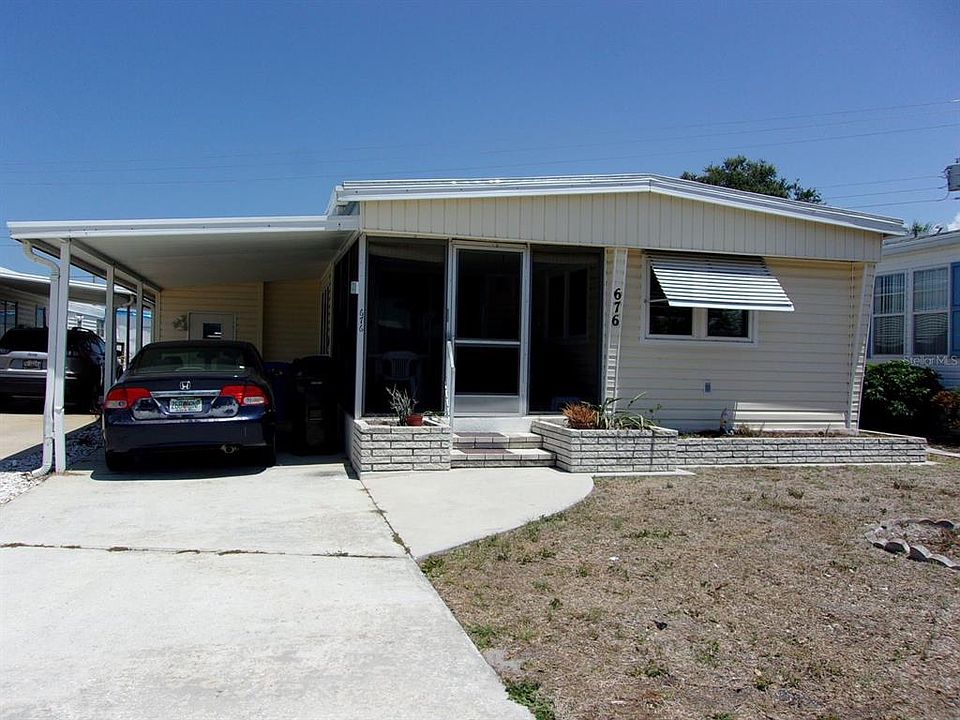 1st image of 676 N Green Cir