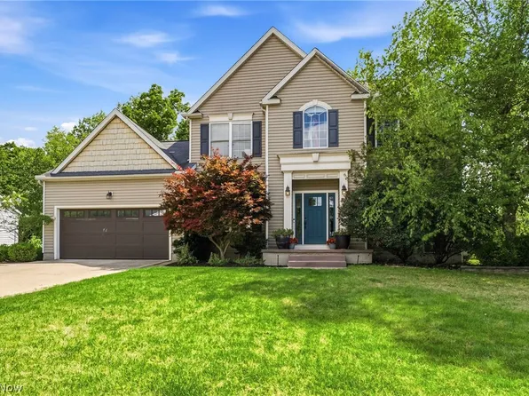 5859 Trystin Tree Dr, Medina, OH 44256