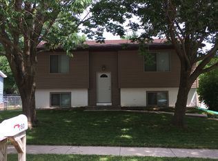 780 Prairie Ridge Rd, North Liberty, IA 52317