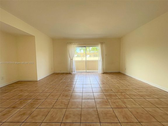 4th image of 8400 Byron Ave APT 2F