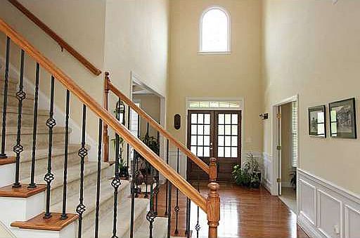 4th image of 1132 Lakefield Walk