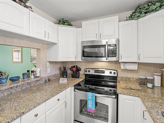 5th image of 1630 Stickney Point Rd 101 #101