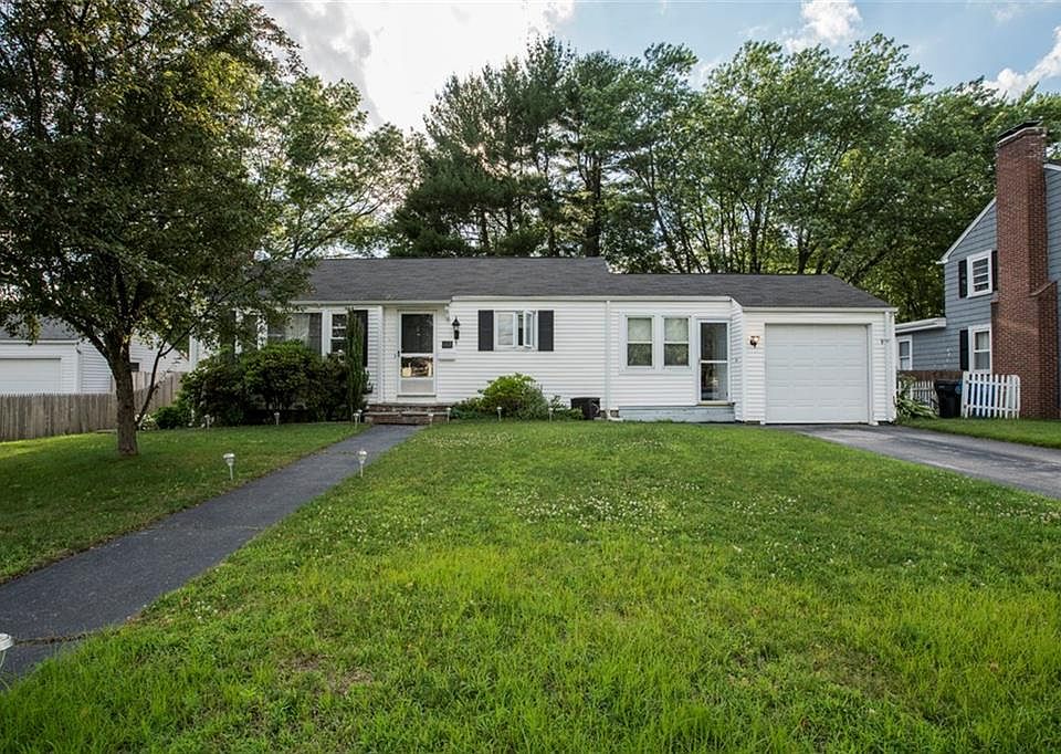 1st image of 153 Plantation Dr