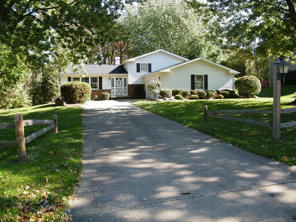 1st image of 7350 S Meadow Dr