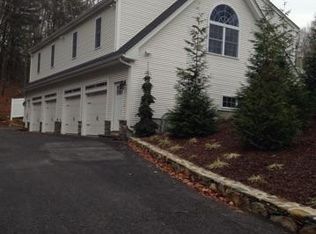 11 Old Greenville Rd #B, Johnston, RI 02919