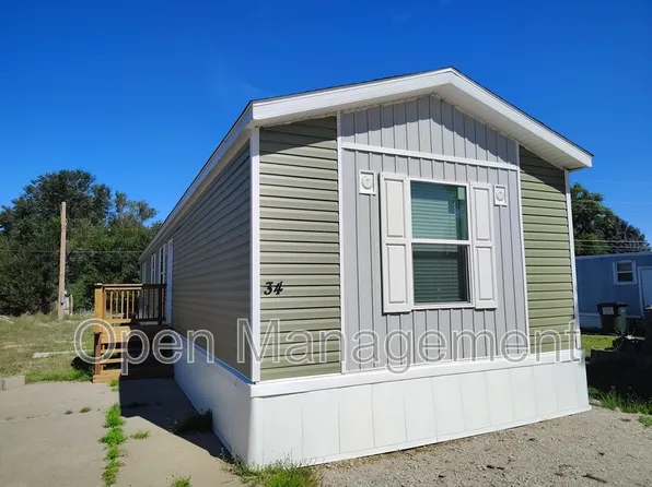 34 Marcus Dr, Scottsbluff, NE 69361