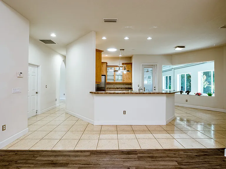 4 Archangel Cir — Photo 16