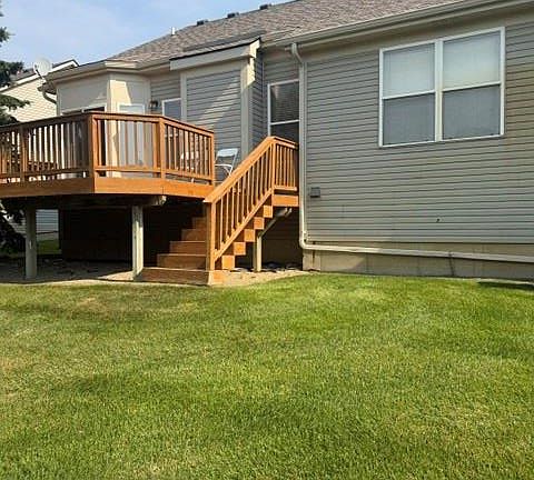 3rd image of 830 Woodhaven Dr