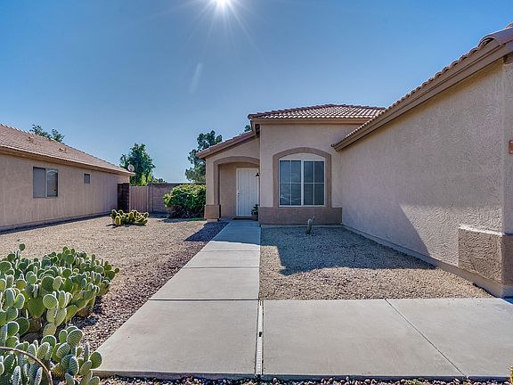 4th image of 15157 W Honeysuckle Ln