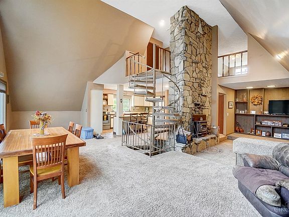 4th image of 10774 Swiss Lake Dr