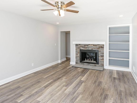 5th image of 2109 Glenworth Ave