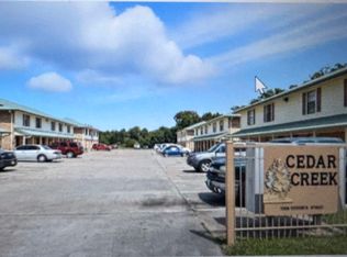 1208 Victoria St #6, Navasota, TX 77868