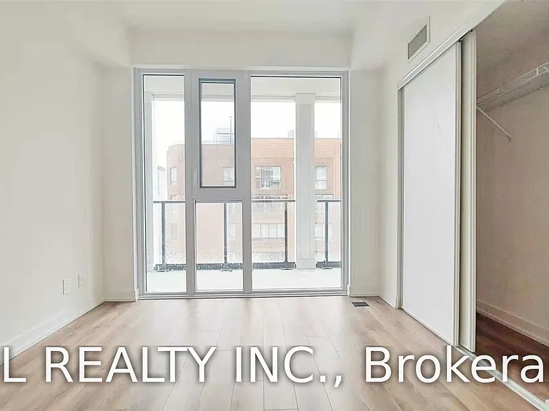 20 Edward St #2011 — Photo 2