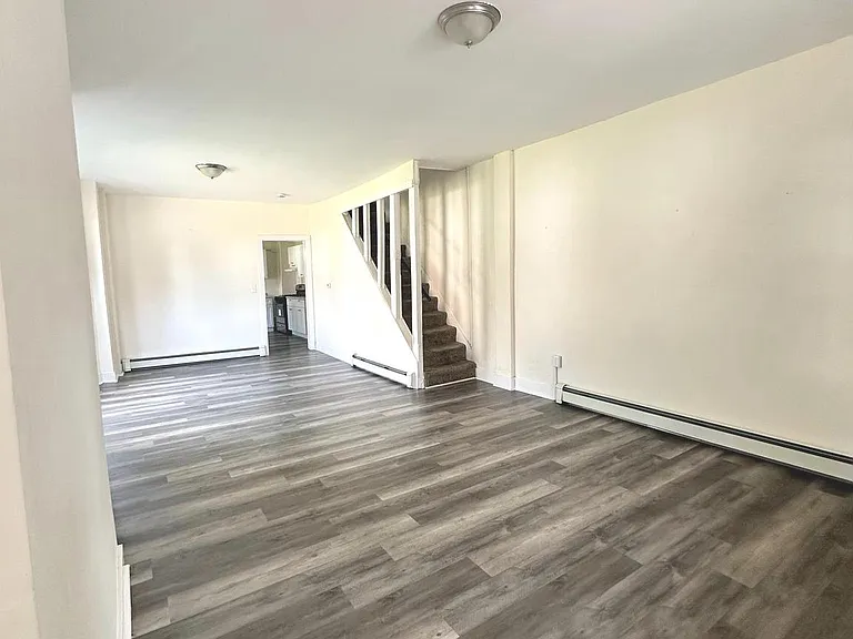 702 Martin Luther King Jr Blvd — Photo 3