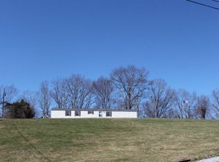 1664 Red Oak Ridge Rd, Bluefield, WV 24701