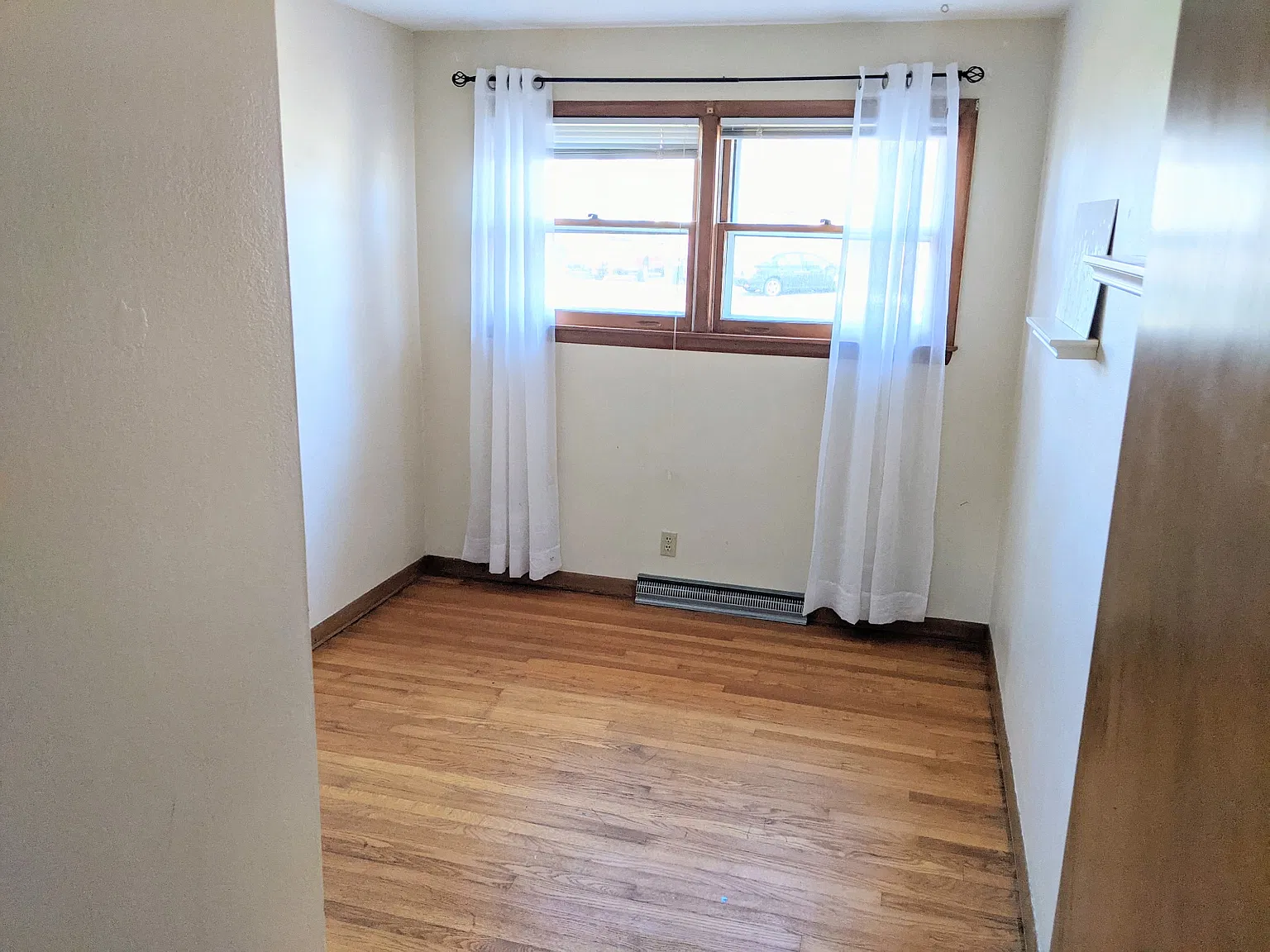 3 bed, 1638 sqft, $1,500 — Photo 2