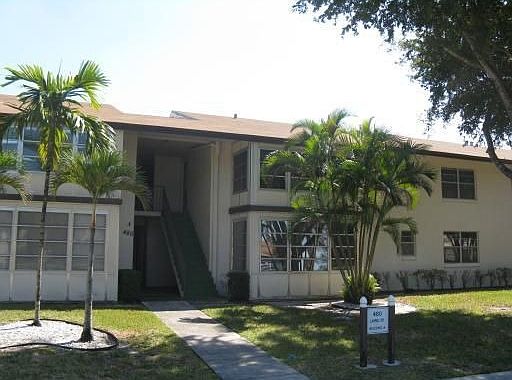 1st image of 480 N Laurel Dr APT 7A