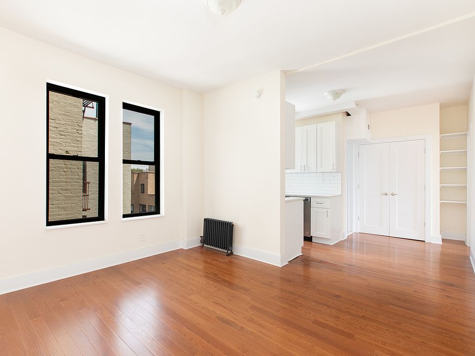 1st image of 171 Meserole St APT 39